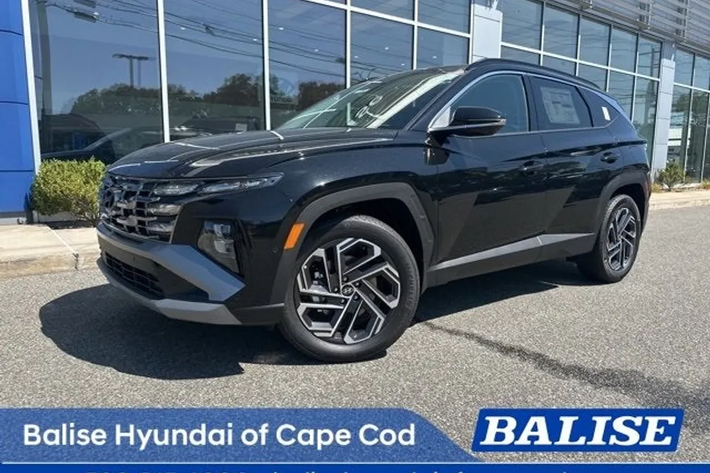 2025 Hyundai Tucson Hybrid Limited photo 1