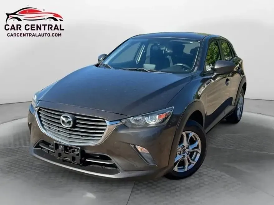 2017 Mazda CX-3 Sport photo 1