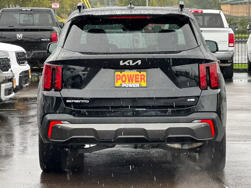 2024 Kia Sorento X-Line SX photo 1