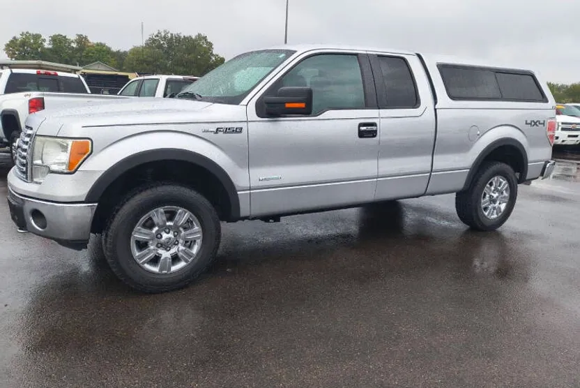 2012 Ford F-150 XLT photo 1