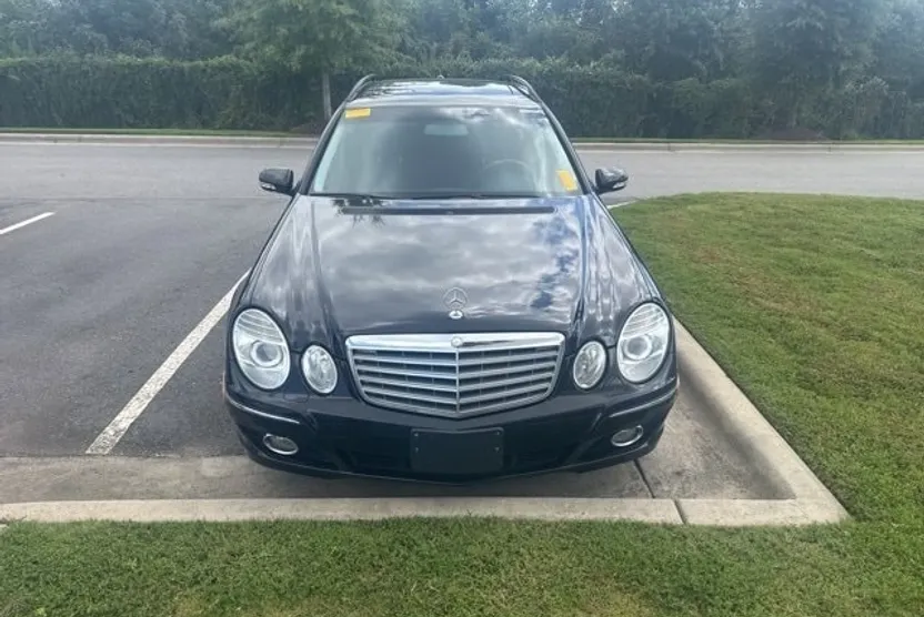 2009 Mercedes Benz E 350 4MATIC photo 1