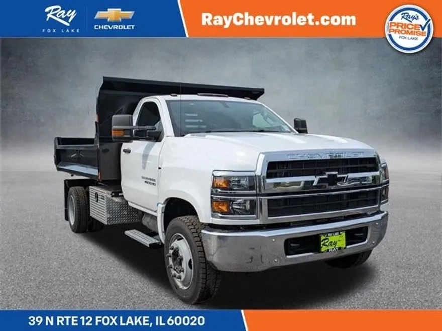 2024 Chevrolet Silverado 4500HD Work Truck photo 1