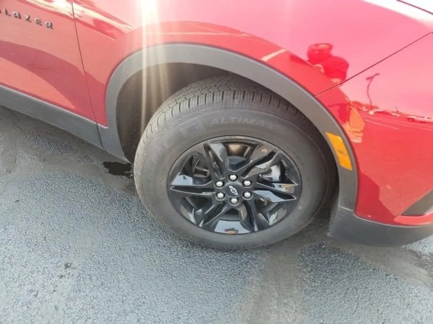 2022 Chevrolet Blazer 2LT photo 1