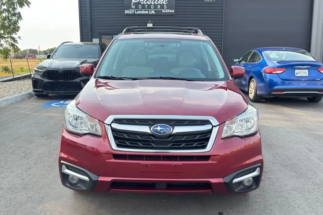 2017 Subaru Forester 2.5i Premium Sport photo 1