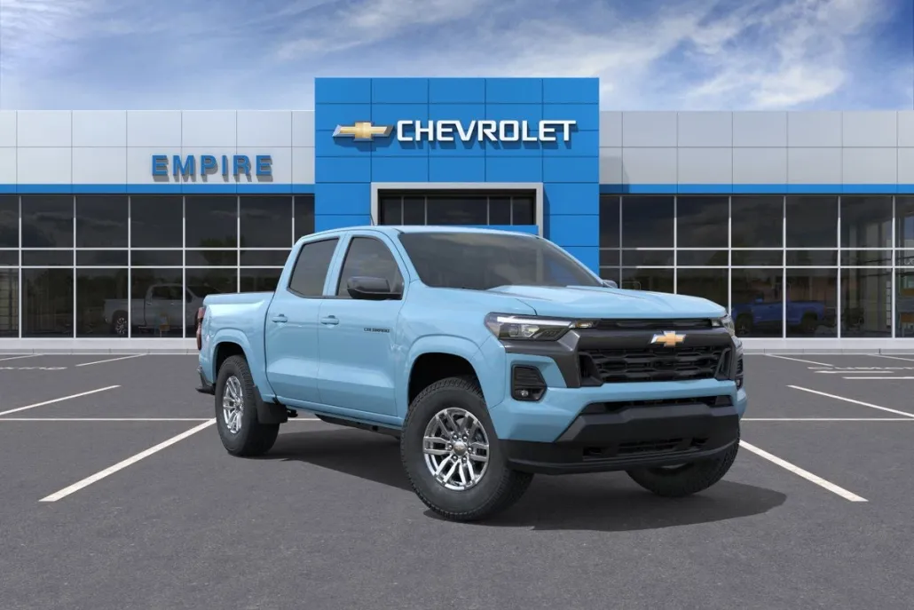 2026 Chevrolet Colorado LT photo 1