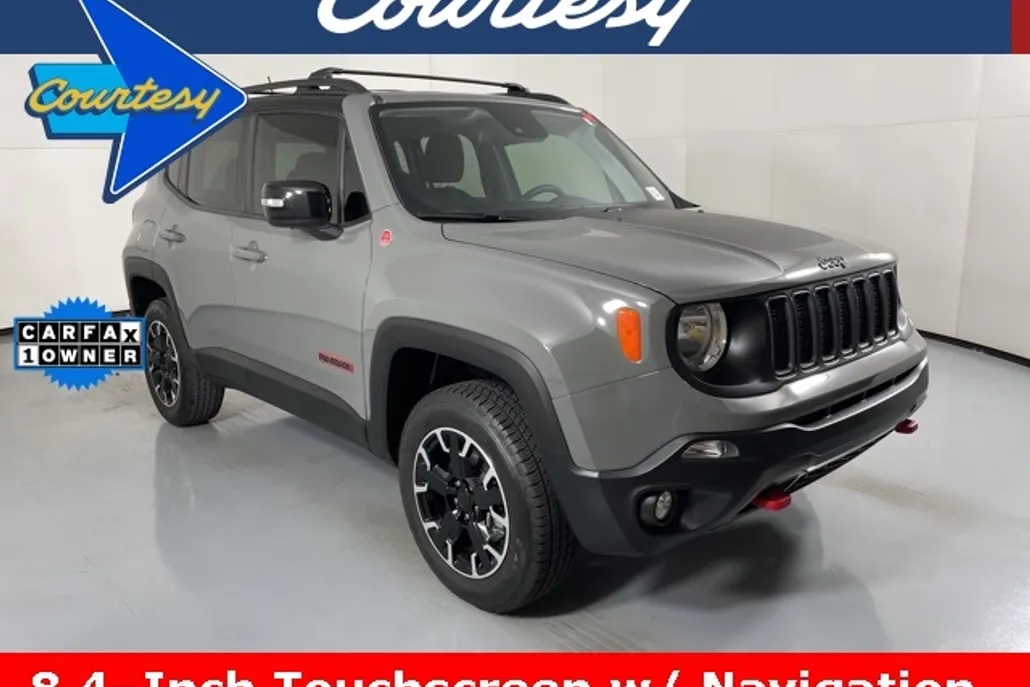 2023 Jeep Renegade Trailhawk photo 1