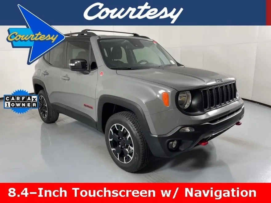 2023 Jeep Renegade Trailhawk photo 1