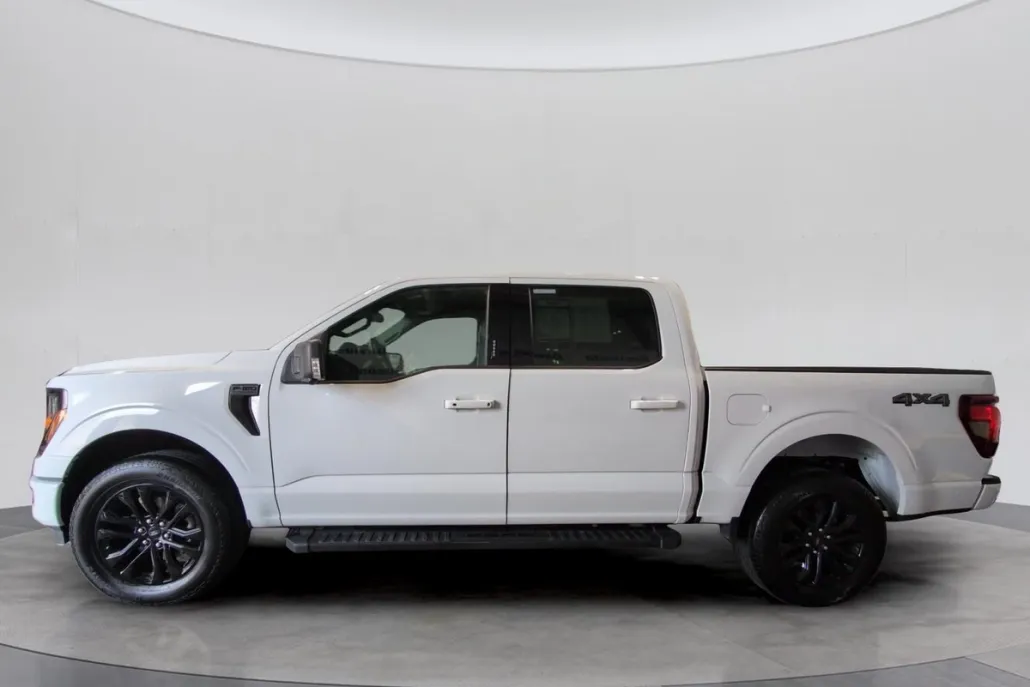 2024 Ford F-150 XLT photo 1