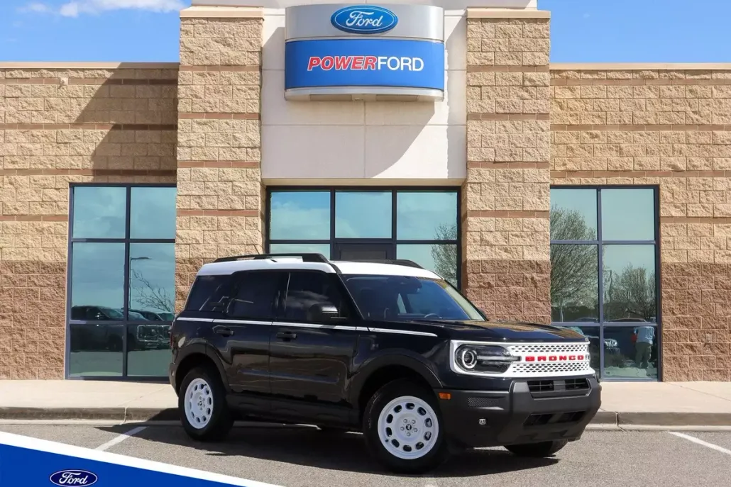 2025 Ford Bronco Sport Heritage photo 1