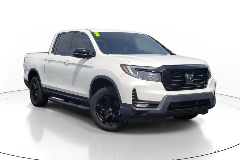 2022 Honda Ridgeline Black Edition photo 1