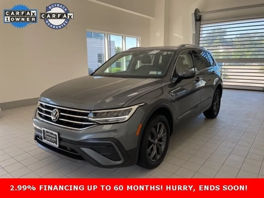 2022 Volkswagen Tiguan SE photo 1