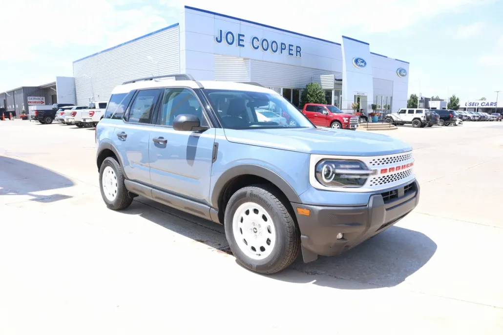 2025 Ford Bronco Sport Heritage photo 1