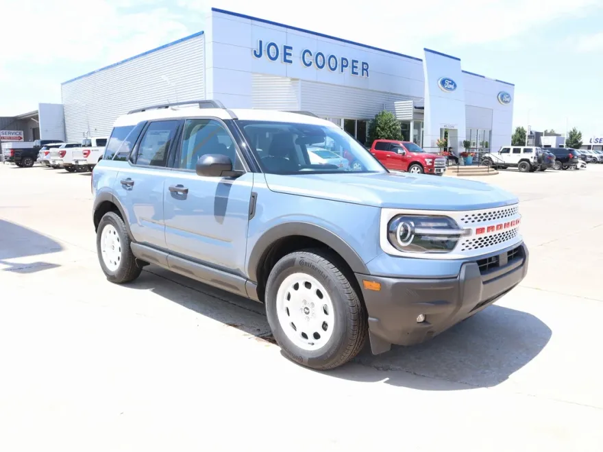 2025 Ford Bronco Sport Heritage photo 1