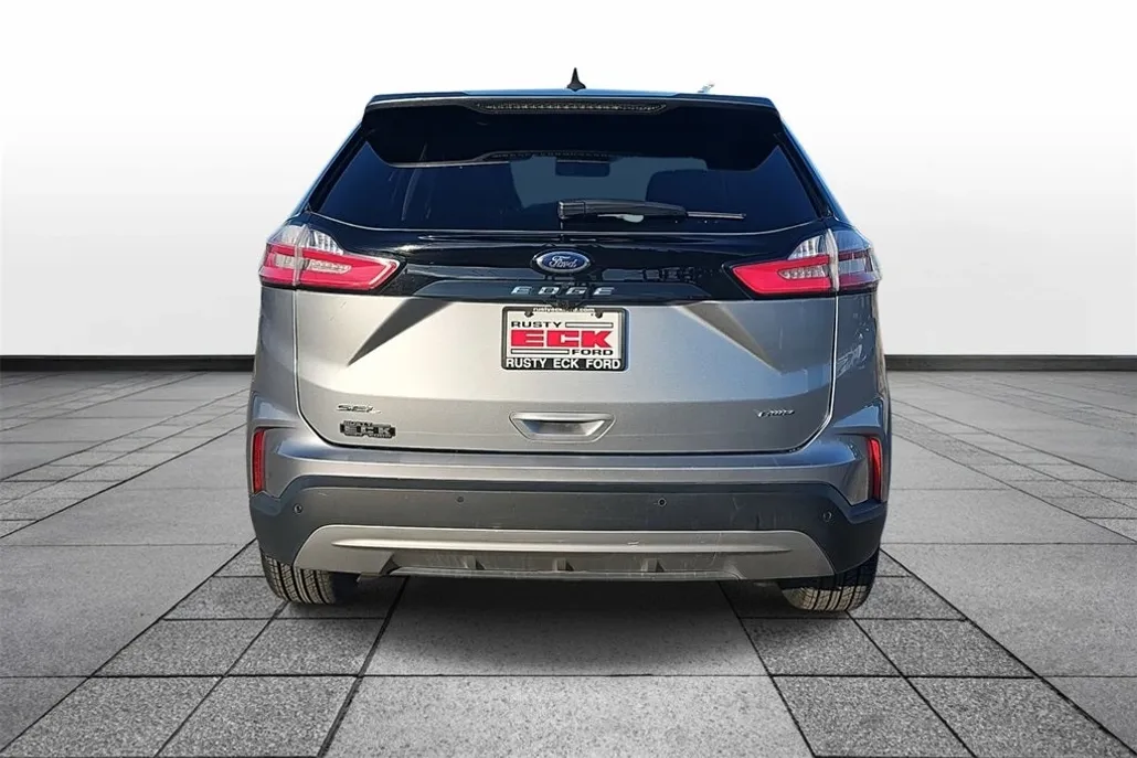 2024 Ford Edge SEL photo 1