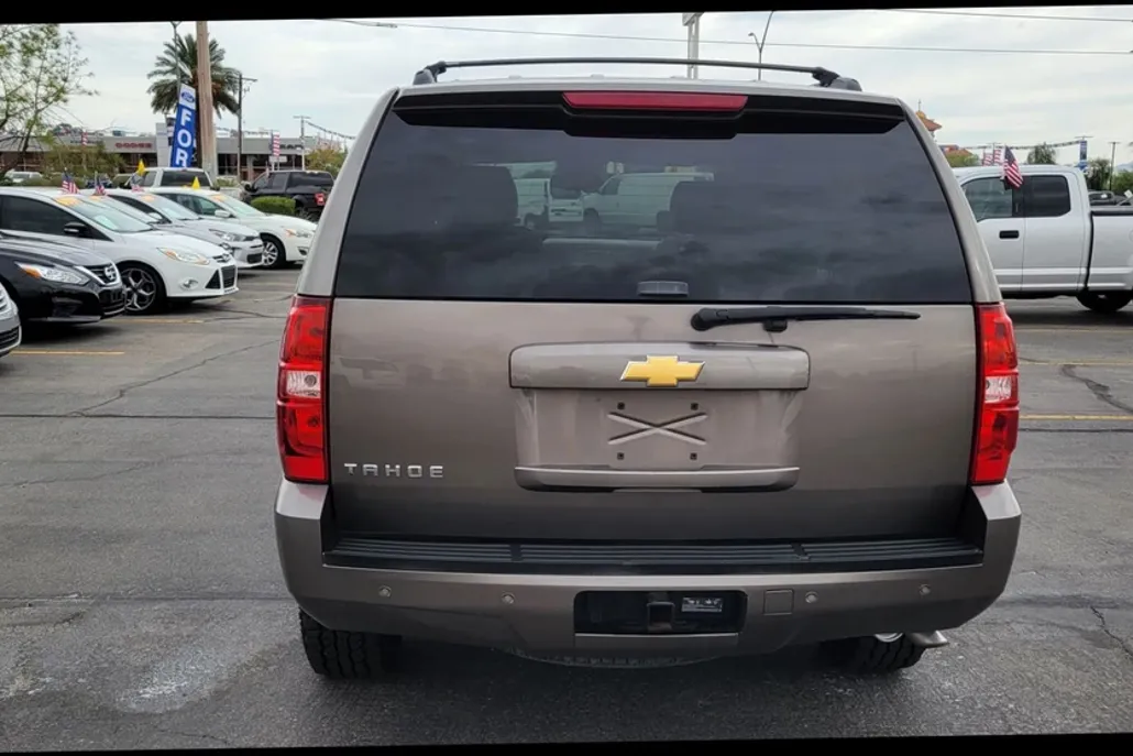 2013 Chevrolet Tahoe LT photo 1