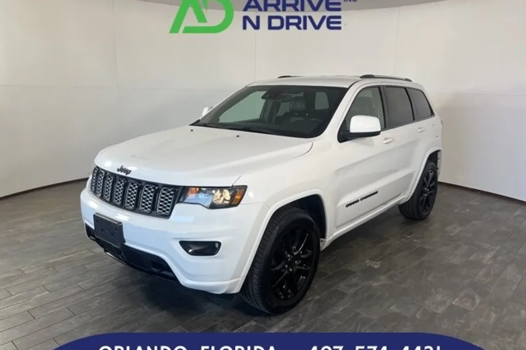 2021 Jeep Grand Cherokee Altitude photo 1