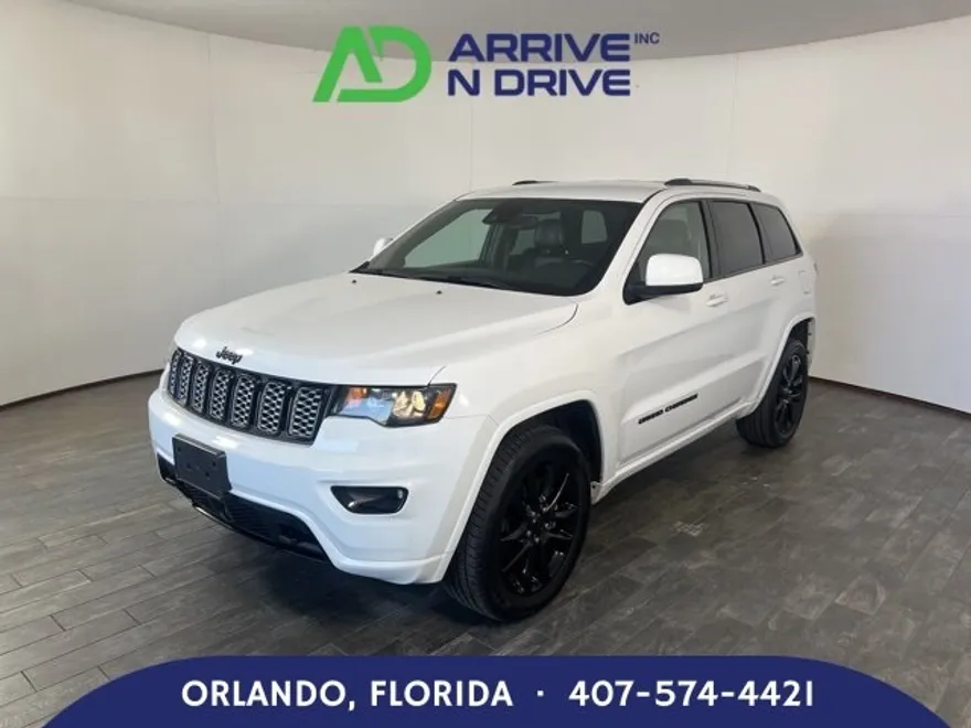 2021 Jeep Grand Cherokee Altitude photo 1