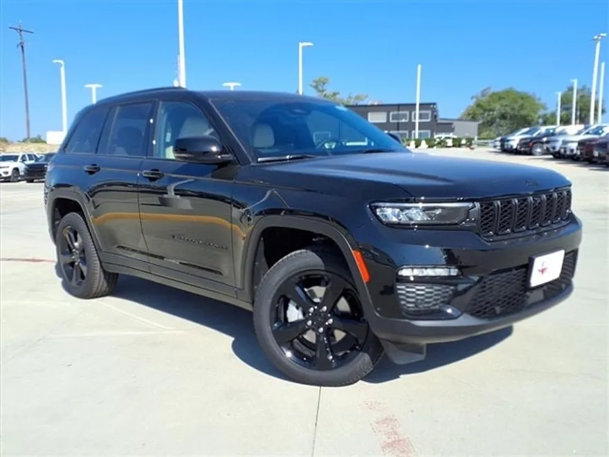 2025 Jeep Grand Cherokee Limited photo 1