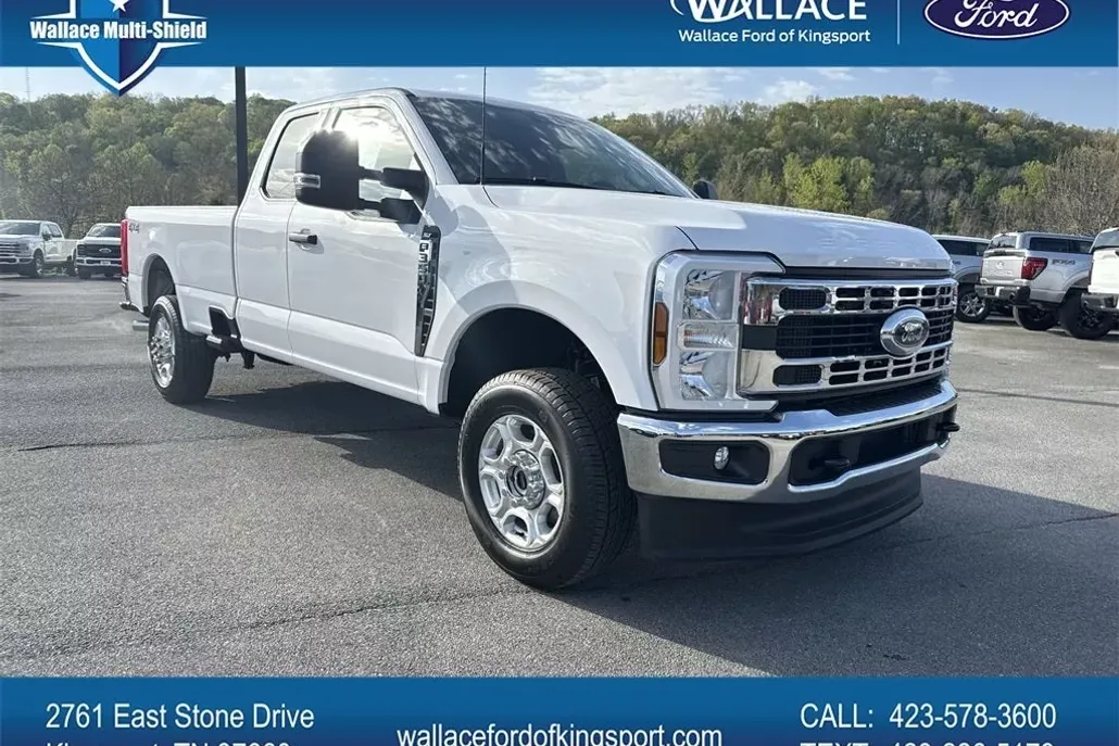 2025 Ford F-350 photo 1