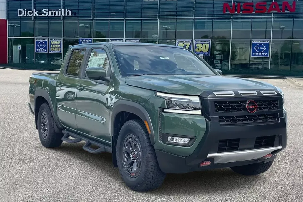 2025 Nissan Frontier PRO-X photo 1