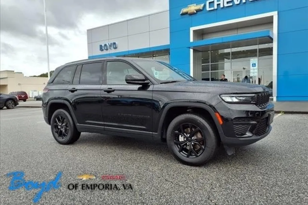 2024 Jeep Grand Cherokee Altitude photo 1