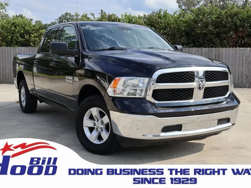 2021 Ram 1500 Classic SLT photo 1