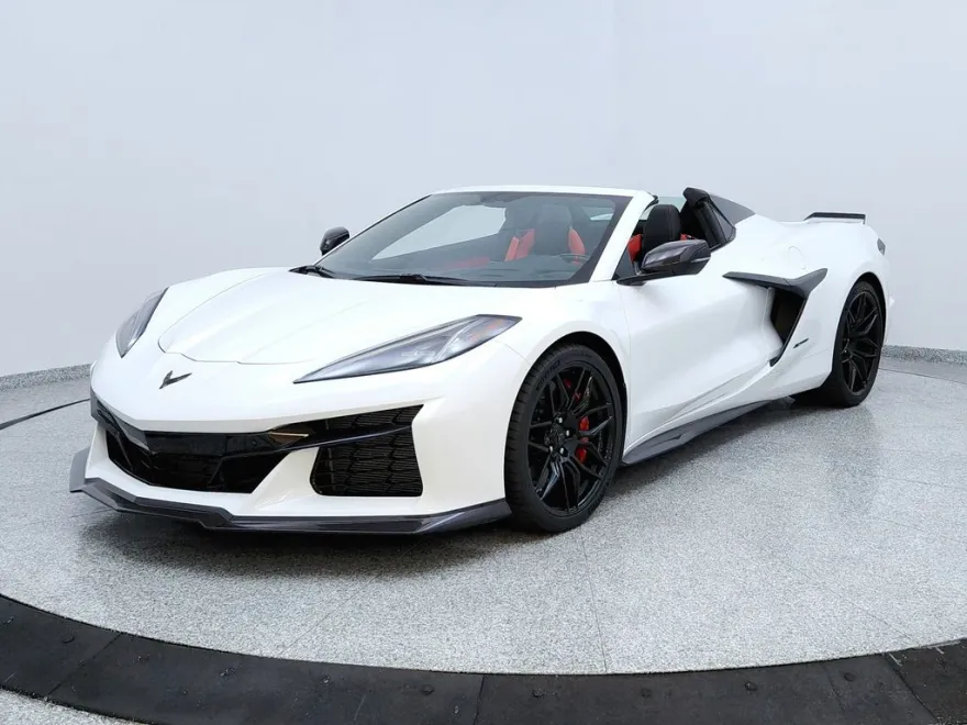 2023 Chevrolet Corvette Z06 3LZ Convertible photo 1