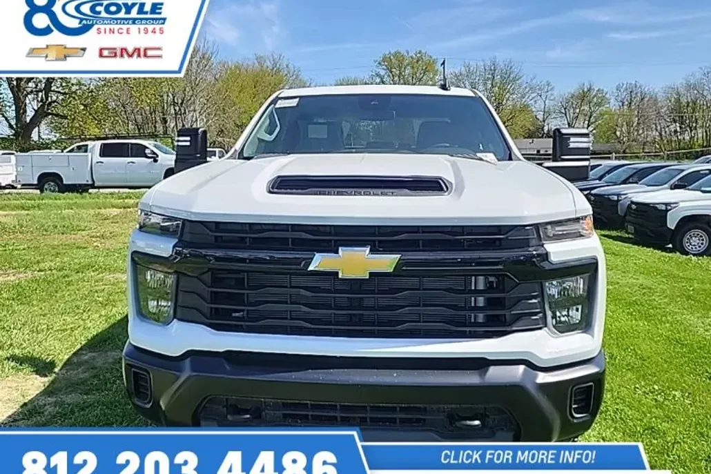 2024 Chevrolet Silverado 2500HD photo 1