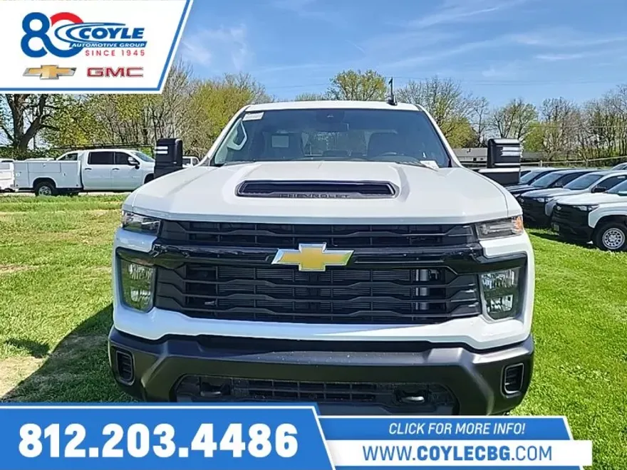 2024 Chevrolet Silverado 2500HD photo 1