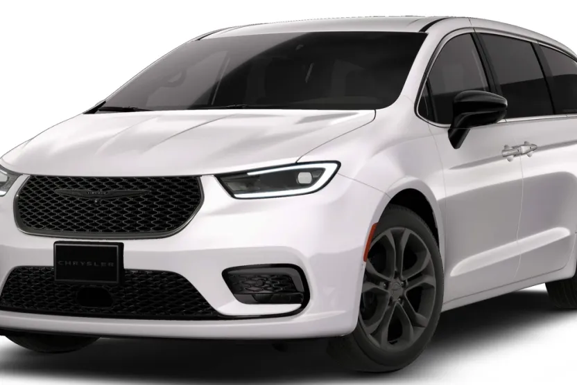 2026 Chrysler Pacifica photo 1