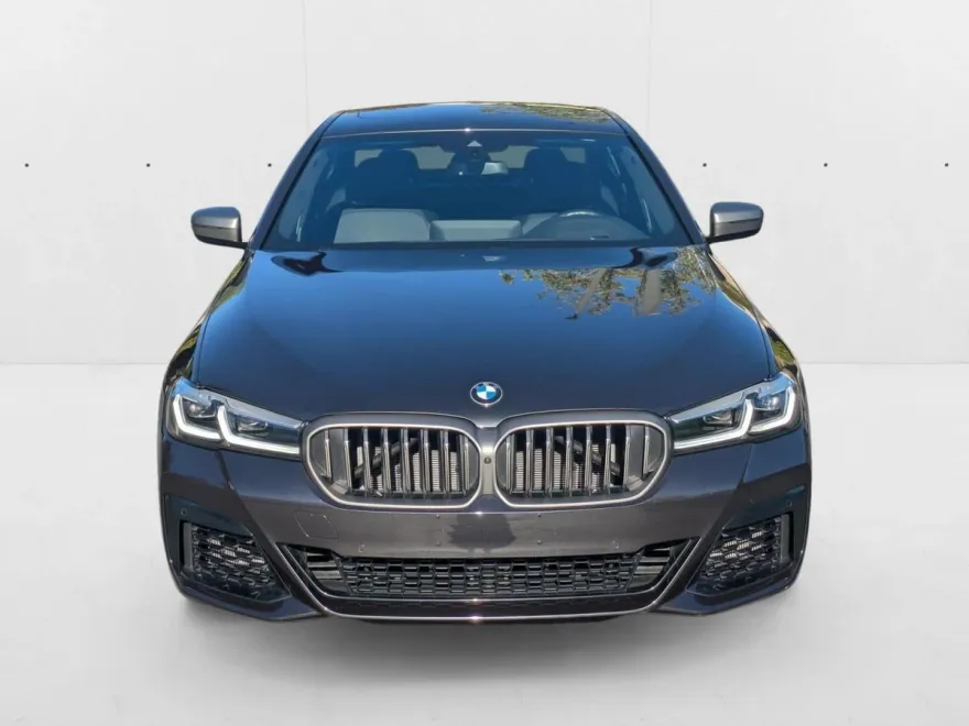 2023 Bmw M550i xDrive Sedan photo 1