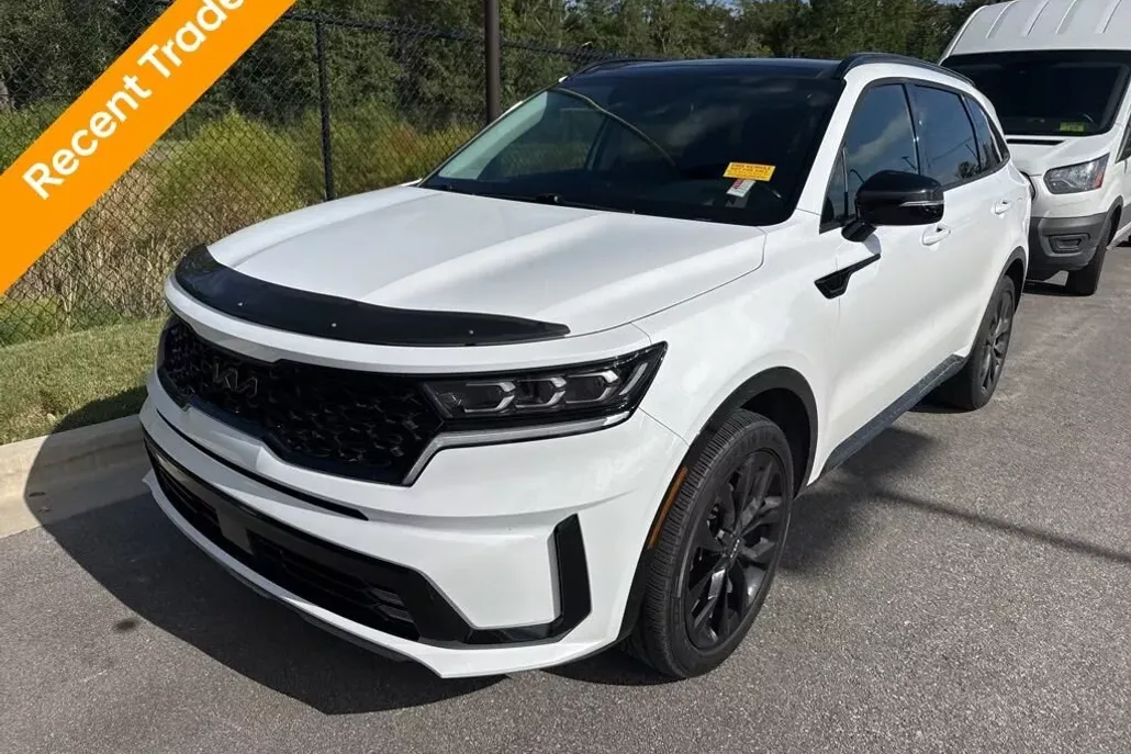 2022 Kia Sorento SX photo 1