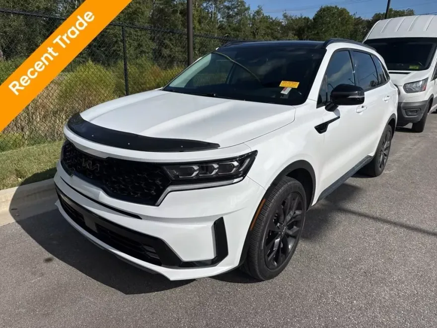 2022 Kia Sorento SX photo 1