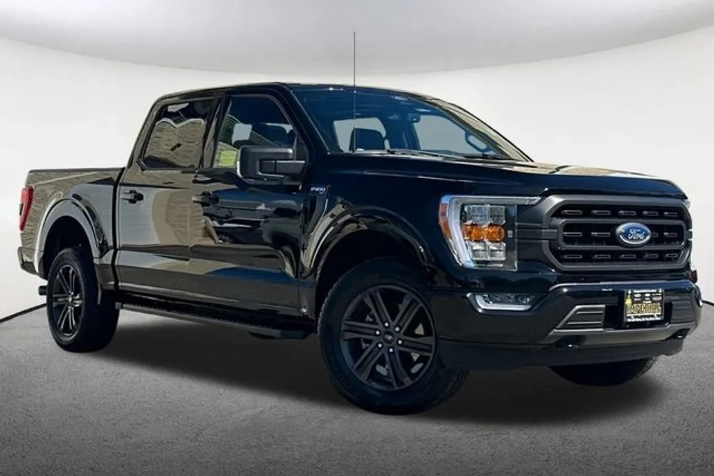 2022 Ford F-150 XLT photo 1