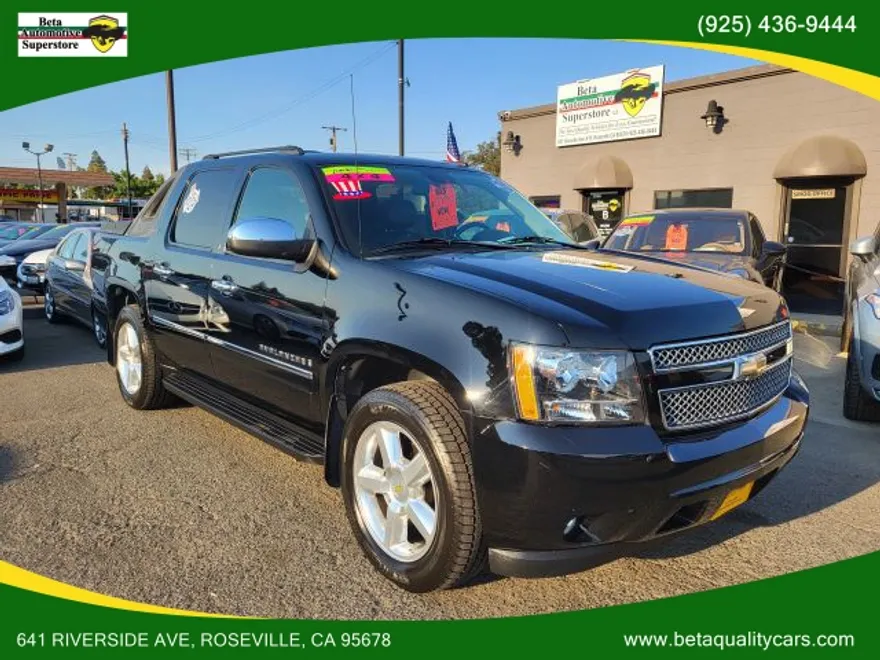 2009 Chevrolet Avalanche LTZ photo 1