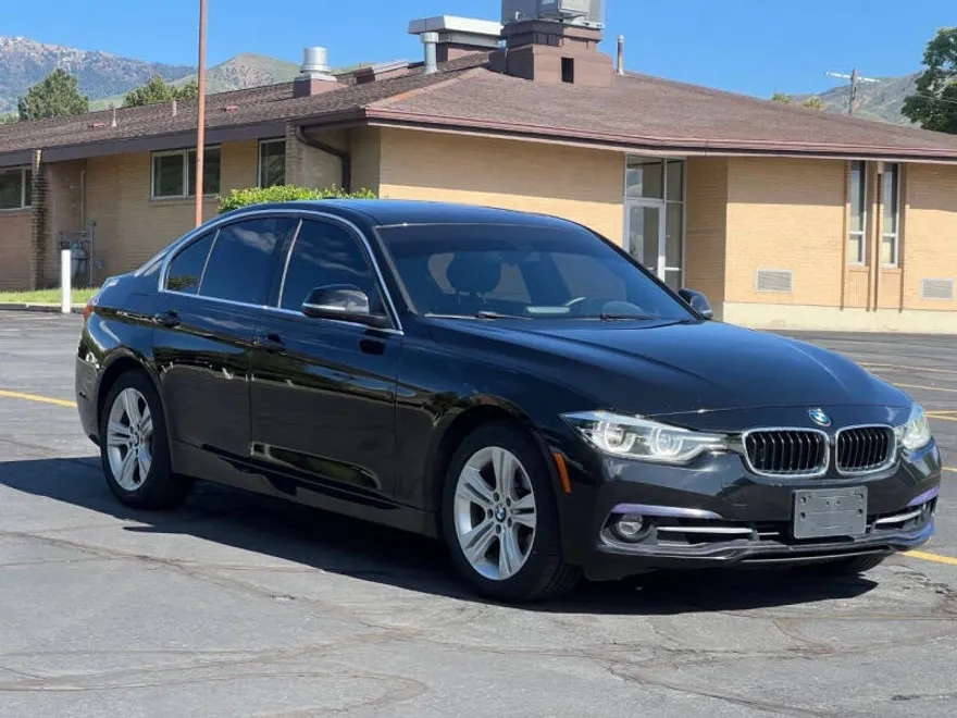 2018 Bmw 330i xDrive Sedan photo 1
