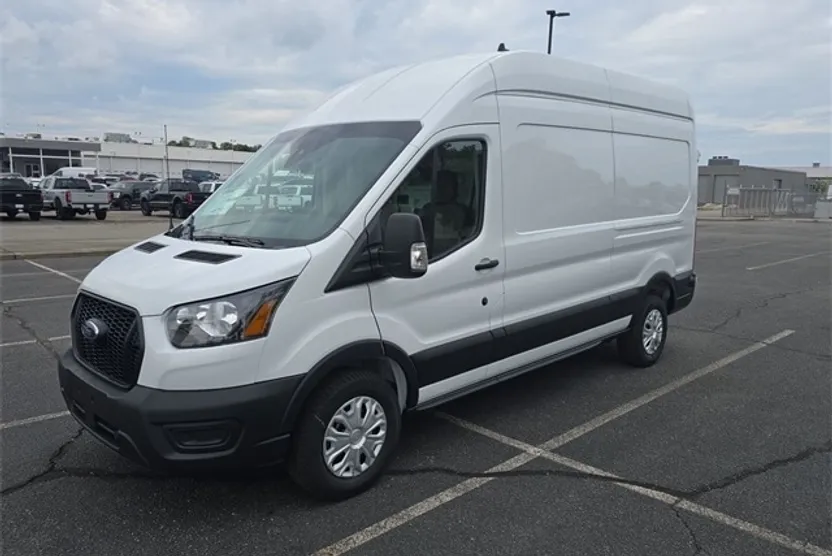2025 Ford Transit photo 1