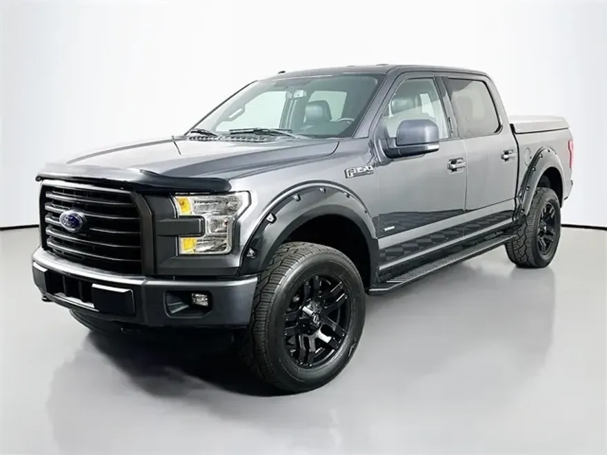 2015 Ford F-150 XLT photo 1