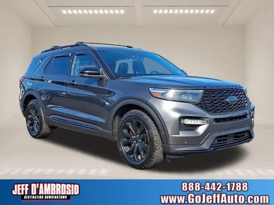 2020 Ford Explorer ST photo 1