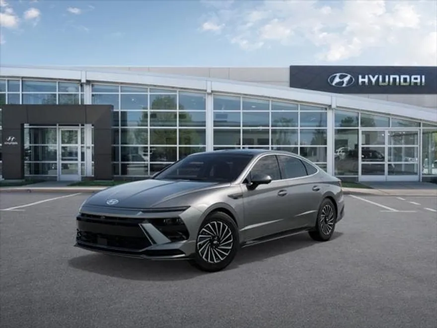 2025 Hyundai Sonata Hybrid Limited photo 1