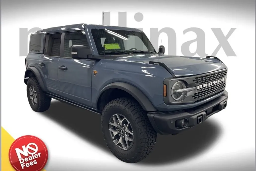 2025 Ford Bronco Badlands photo 1