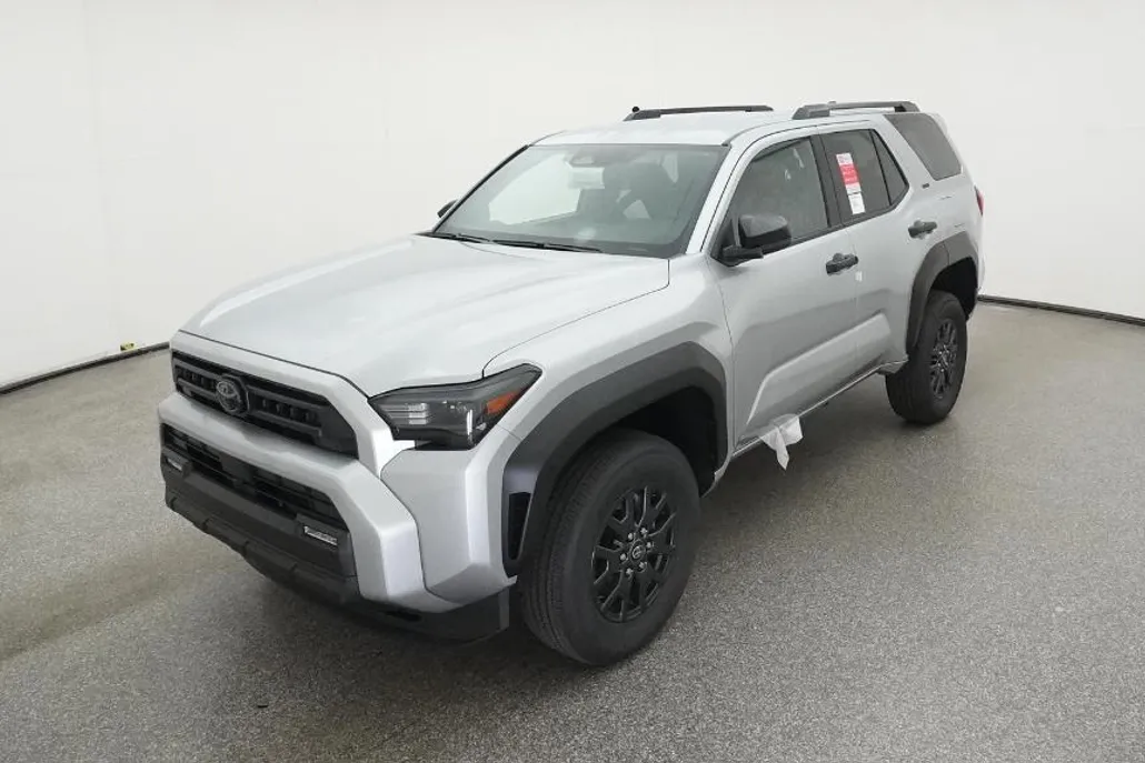 2025 Toyota 4Runner SR5 photo 1