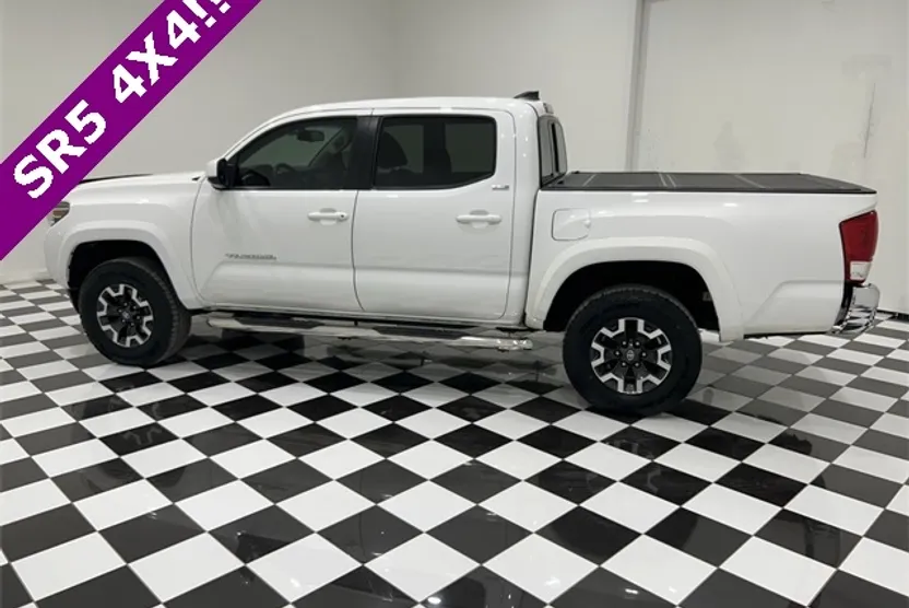 2017 Toyota Tacoma SR5 Sport TRD Pro photo 1