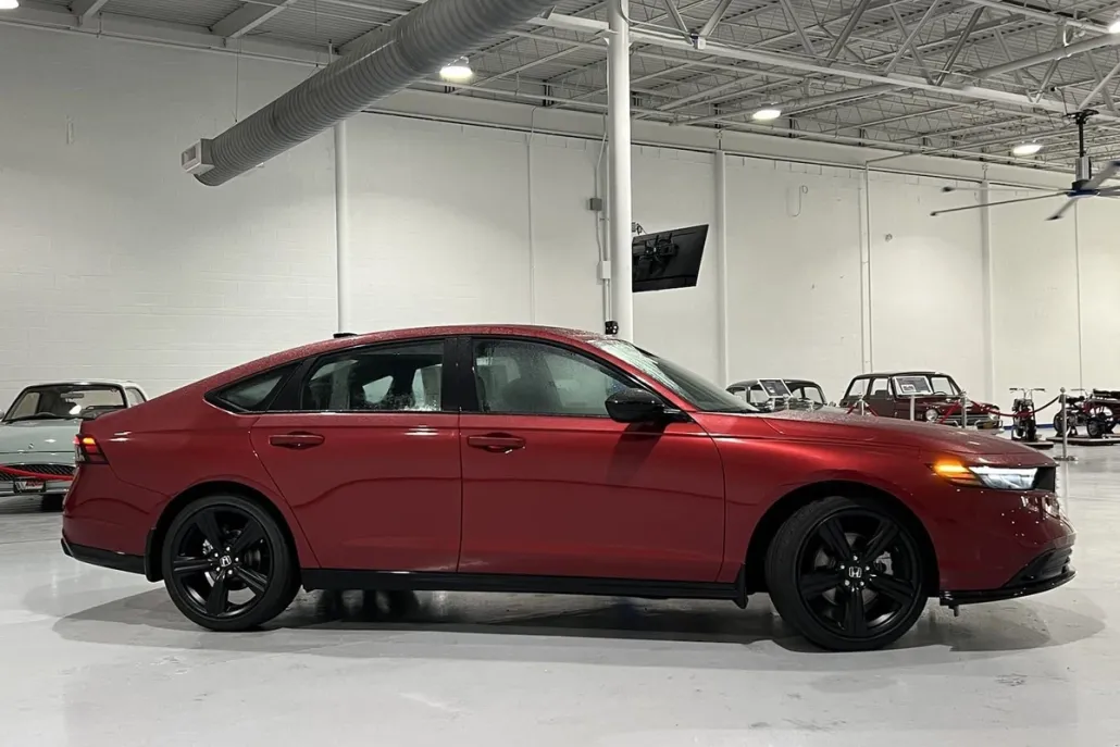 2025 Honda Accord Hybrid Sport-L photo 1