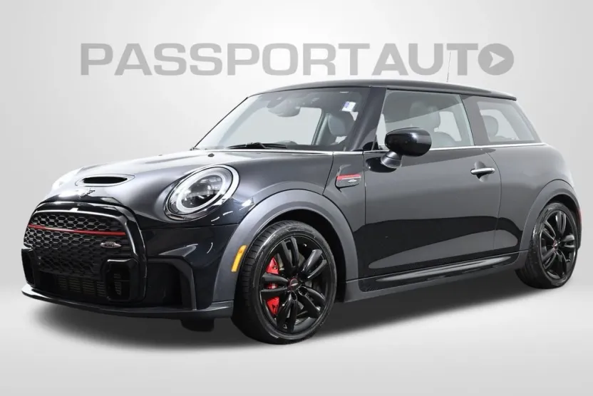 2023 Mini Cooper 2 Door Hardtop photo 1