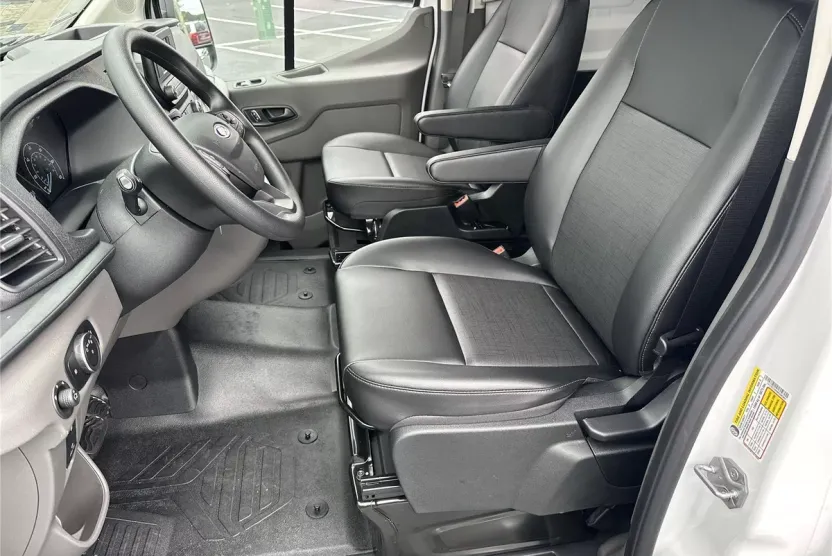 2025 Ford Transit Cargo Van photo 1