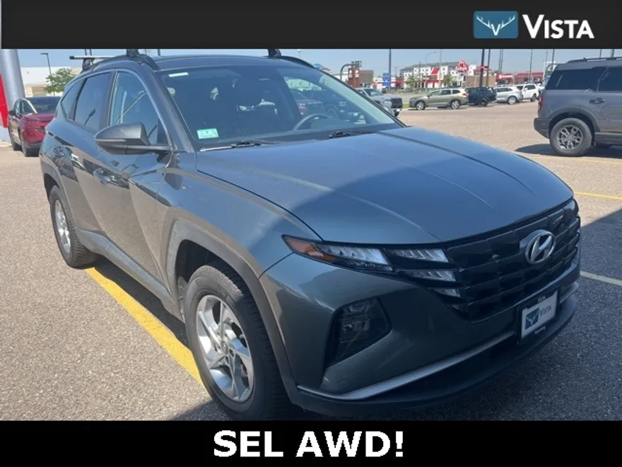 2022 Hyundai Tucson SEL photo 1