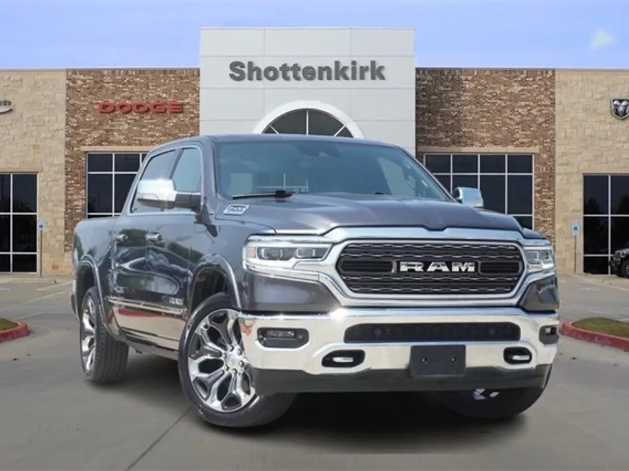 2022 Ram 1500 Limited photo 1