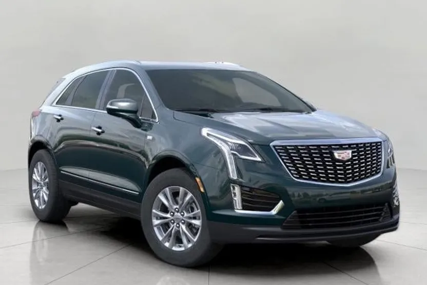 2025 Cadillac XT5 Luxury photo 1