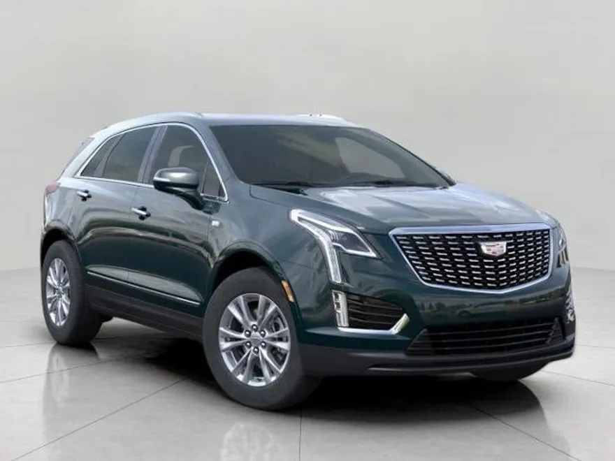 2025 Cadillac XT5 Luxury photo 1
